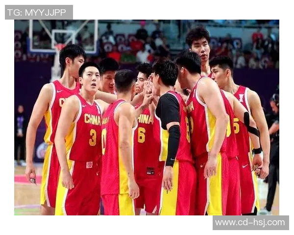 中国国奥男篮迎战韩国队全力争胜展现青春风采与拼搏精神