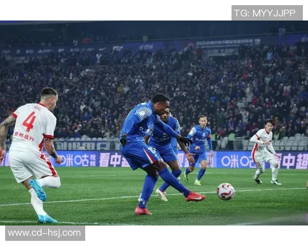 2017年辽宁足球队对阵申花精彩直播回顾与赛后分析