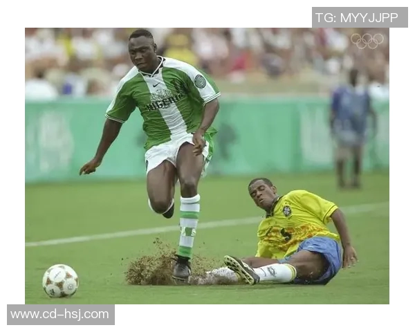 卡利亚与佩斯卡的激烈对决展现足球魅力与团队精神